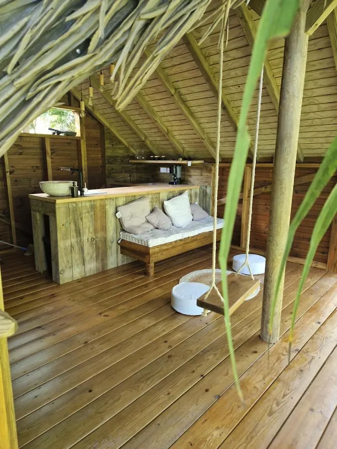 Pura Vida Lodge Cabane Perchee Sainte-Rose