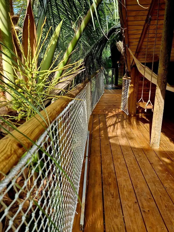 Pura Vida Lodge Cabane Perchee Sainte-Rose