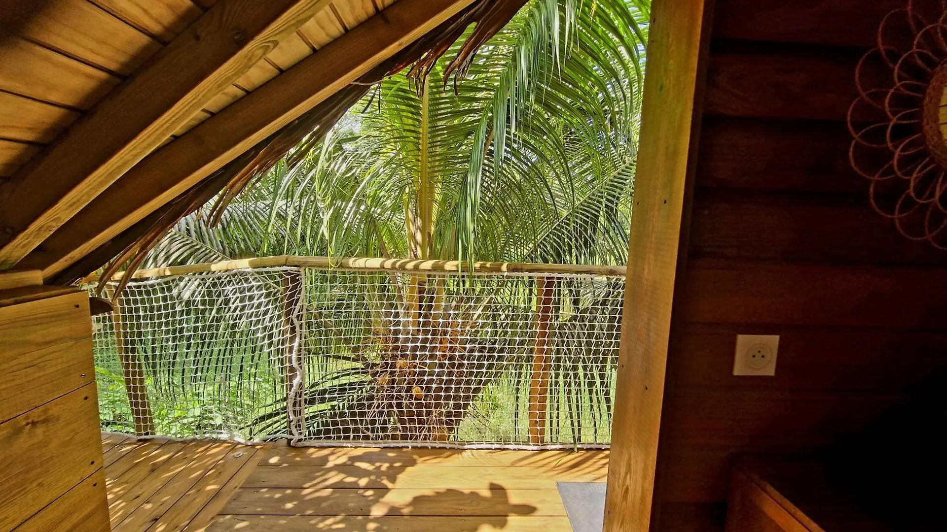 Pura Vida Lodge Cabane Perchee Sainte-Rose Guadeloupe